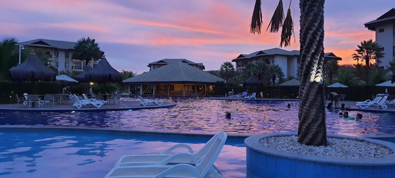 Paraiso Frente Mar!! 04 Pessoas-Pe Na Areia Vg Sun Cumbuco-Hidro, Sauna, Academia, Piscina,Cozinha Completa, Wifi, Parquinho Infantil Exteriör bild